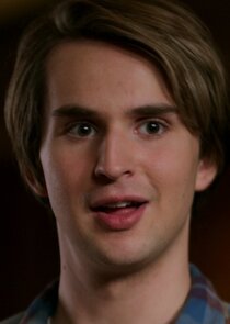 Grayson Maxwell Gurnsey
as Ricky Sudder