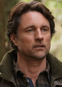 Martin Henderson
as Jack Sheridan