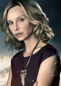Calista Flockhart
as Cat Grant