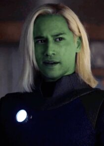 Jesse Rath
as Querl Dox / Brainiac-5