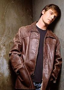 Peter Krause
as Nate Fisher