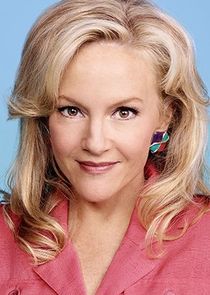 Rachael Harris
as Joanne Dunlevy
