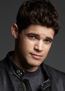 Jeremy Jordan
as Jimmy Collins