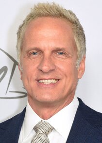 Patrick Fabian
as Phil