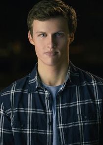 Connor Weil
as Will Belmont