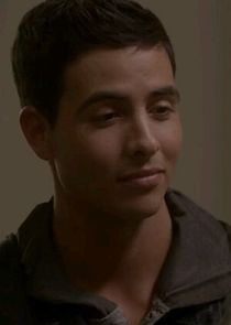 Santiago Segura
as Gustavo Acosta