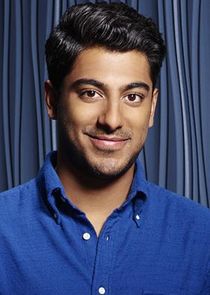 Ritesh Rajan
as Linus Ahluwalia