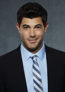Damon Dayoub
as Detective Quincy Fisher