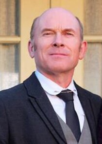 Hrothgar Mathews
as Ned Yost