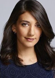 Sheila Vand
as Grace Hough