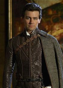 Torrance Coombs
as Count Paris