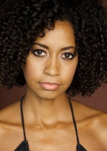 Kristen Ariza
as Tamara Dacey