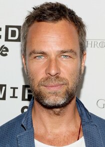 JR Bourne
as Tom Price