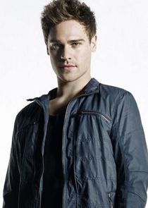 Grey Damon
as Grayson Montrose