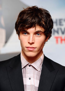Tom Hughes
as Nick Slade