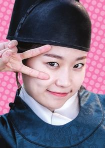 Kim Seul Gi
as Dan Bi