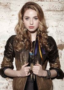Freya Mavor
as Mini McGuinness