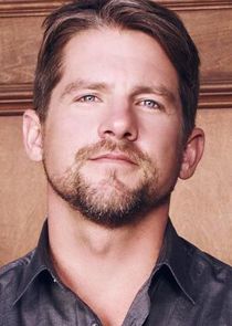 Zachary Knighton
as Stosh Lewandoski