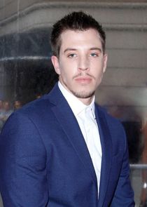 Beau Knapp
as Cole Dunmire