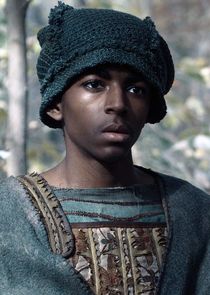 Wilson Radjou-Pujalte
as Dara