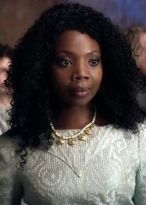 Mimî M. Khayisa
as Fringilla Vigo