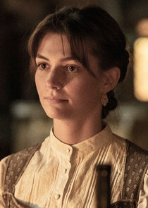 Candela Saitta
as Justina