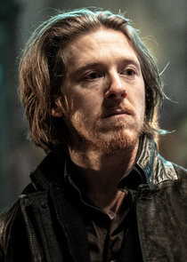 Adam Nagaitis
as Quinn