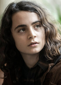 Louis Puech Scigliuzzi
as Laurent Carriere