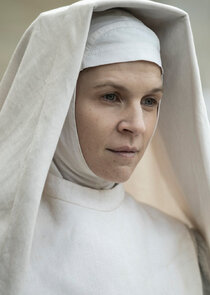 Clémence Poésy
as Isabelle Carriere