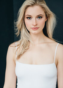 Hannah Galway
as Wendy Gullickson