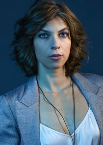 Natalia Tena
as Sara Morton