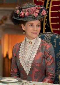 Kelli O'Hara
as Aurora Fane