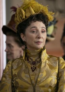 Donna Murphy
as Caroline Schermerhorn Astor