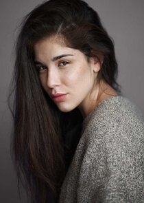 Grace Ambrose
as Paloma Ballardino