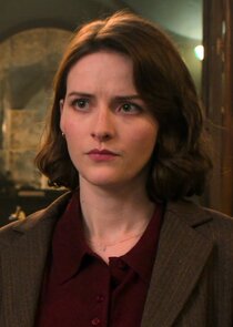 Olivia Morris
as Lysa Pascal