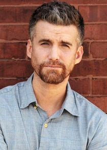 Armando Riesco
as Detective Cruz