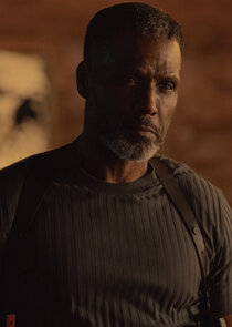 Curtiss Cook
as Otis 