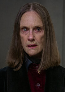 Lisa Emery
as The Dama