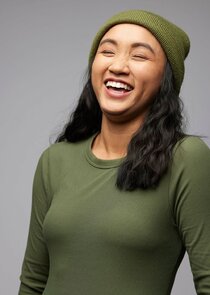 Merk Nguyen
as Nadia