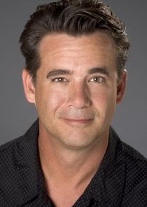 Daran Norris
as Pierre