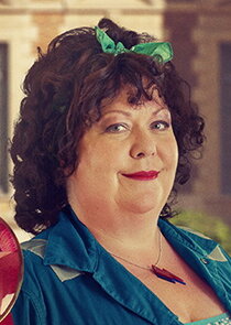 Sue Vincent
as Gloria