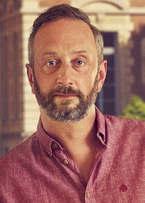 Steve Edge
as Dom Hayes