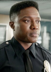 Tru Valentino
as Aaron Thorsen