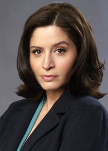 Mercedes Mason
as Captain Zoe Andersen