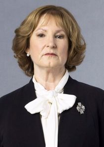 Deborah Findlay
as Ruth Defoe
