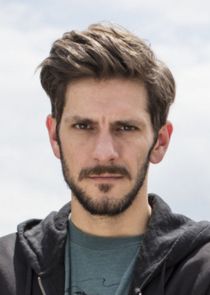Mathew Baynton
as Rex Pope