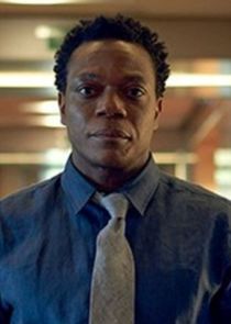 Chukwudi Iwuji
as Alex 'Zander' Hale