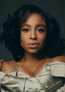 Taylor Polidore
as Camille Sullivan