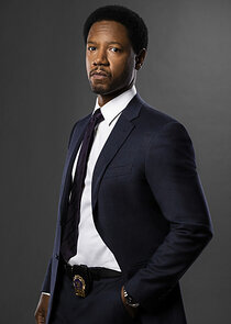 Tory Kittles
as Detective Marcus Dante