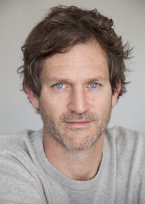 Lochlainn O'Mearáin
as Sean Doyle